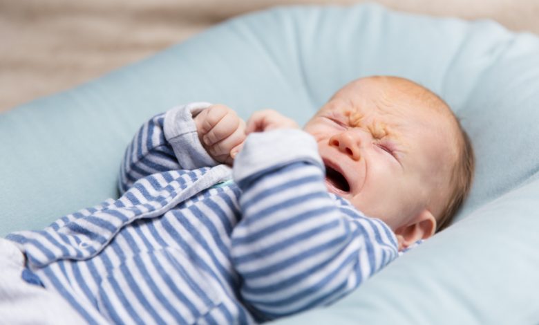 Bebé llorando - ¿Qué es la bronquiolitis y cuáles son los síntomas en los bebés?