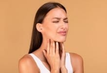 rejuvenecer el cuello de forma natural / flemas en la garganta / tiroides