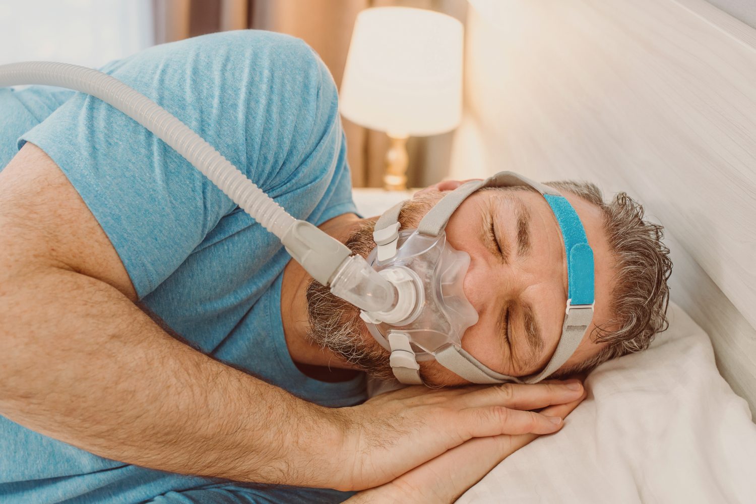 6 recomendaciones de estilo de vida para mejorar la apnea del sueño / dormir boca abajo