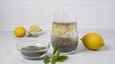 Agua de limón y semillas de chía