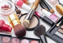 Los graves consecuencias de usar cosméticos caducados / productos de belleza