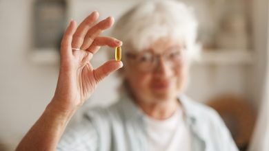 Vitaminas que deben tomar las personas mayores de 60 años