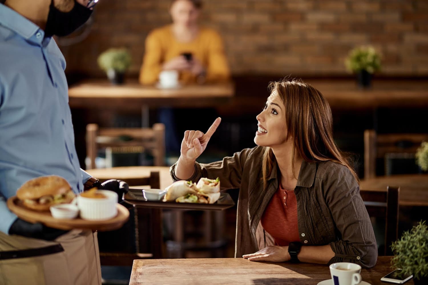 Las cosas que nunca debes hacer en un restaurante