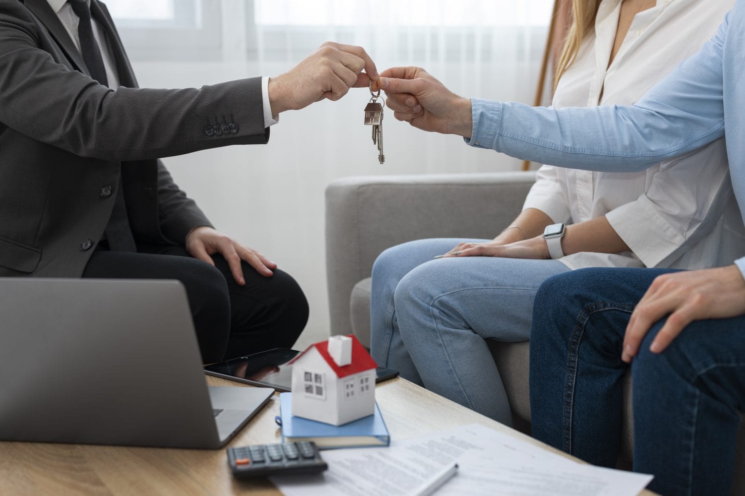 Nunca compre una casa que esté al lado de este tipo de propiedades